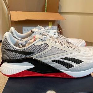 These are brand new athletics Reebok shoes